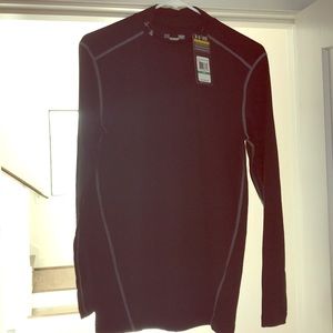 Under Armour Men’s Cold-Gear, Long Sleeve